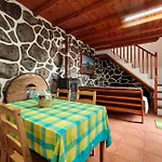 Housesinpico * Prainha (Sao Roque do Pico)