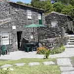 Venkovský dům Housesinpico Prainha (Sao Roque do Pico)