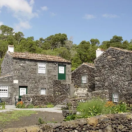 Gospodarstwo wiejskie Housesinpico Prainha (Sao Roque do Pico)