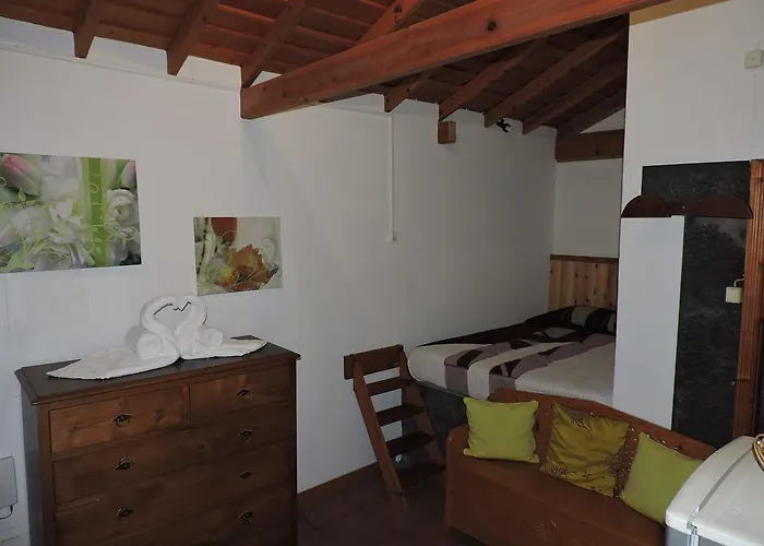 Housesinpico Prainha (Sao Roque do Pico)